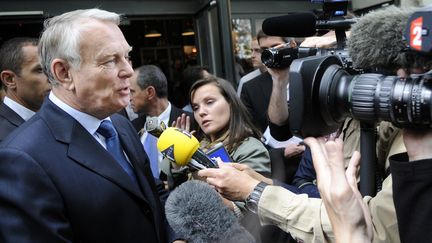 Le Premier ministre, Jean-Marc Ayrault, lors d'une inauguration &agrave; Nantes (Loire-Atlantique), le 25 mars 2013. (ALAIN LE BOT / AFP)