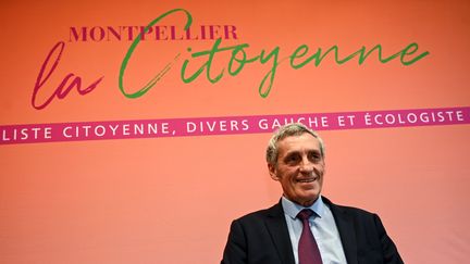 Le maire sortant Philippe Saurel à une conférence de presse, à Montpellier, le 19 février 2020.&nbsp; (PASCAL GUYOT / AFP)