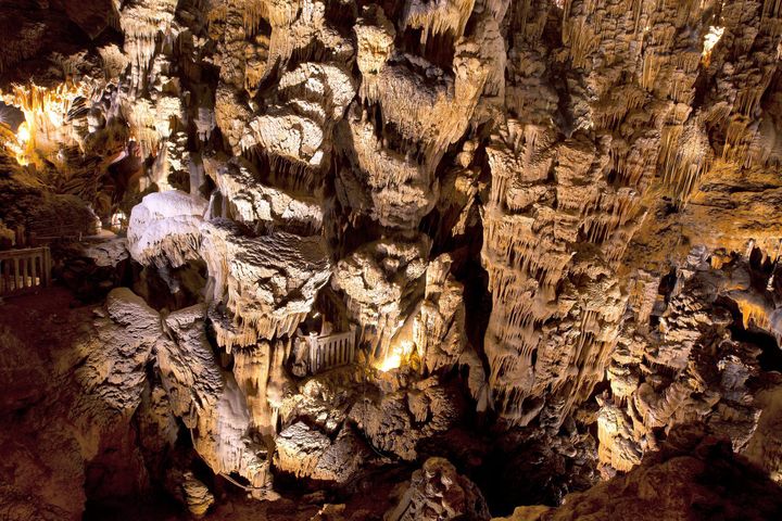 La grotte des Demoiselles, véritable cathédrale minérale.
 (A.Baillaud / IP3 Press / MaxPPP)