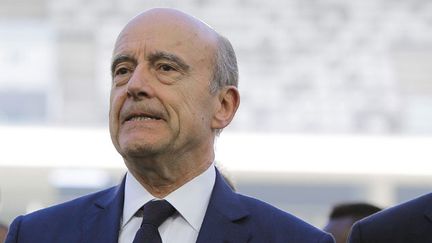 &nbsp; ("Continuons à participer à la coalition qui utilise la voie aérienne", estime Alain Juppé © MAXPPP)