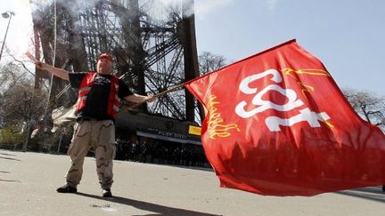 Manifestant de la CGT de l'usine Arcelor-Mittal de Florange, à Paris (THOMAS SAMSON / AFP)