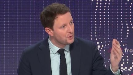 Clément Beaune, sur franceinfo, le 10 décembre 2021. (FRANCEINFO / RADIOFRANCE)