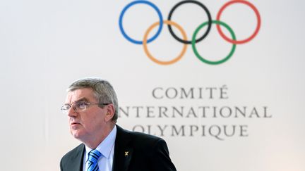 Le président du comité international olympique Thomas Bach à Lausanne (Suisse), le 8 octobre 2016. (FABRICE COFFRINI / AFP)