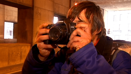 Patrick, alias "Kop" a photographié durant six moix son quotidien dans la rue
	 
 (France 3 Culturebox)