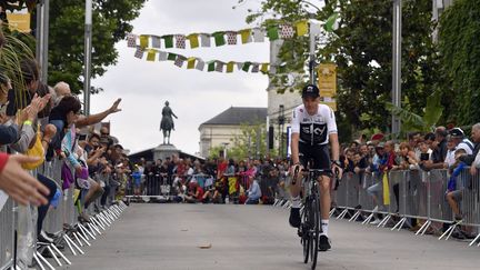 Chris Froome dans les rues de La Roche-sur-Yon (ST?PHANE GEUFROI / MAXPPP)