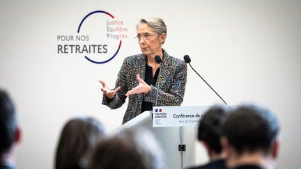 La première ministre Elisabeth Borne a présenté sa réforme des retraites mardi 10 janvier. (XOSE BOUZAS / HANS LUCAS / VIA AFP)