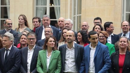 Nouvelle Assemblée : la gauche fait sa rentrée en ordre dispersé (franceinfo)