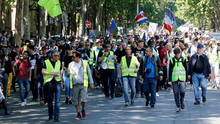 Des "gilets jaunes" défilent à Paris, samedi 1er juin 2019. (FRANCOIS GUILLOT / AFP)