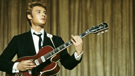 Johnny à l'Olympia en 1964
 (Michael Holtz / Photo12)