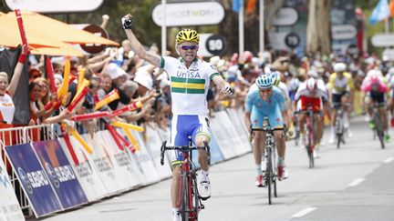 Jack Bobridge s'impose avec quelques longueurs d'avance sur Lieuwe Westra (Astana).  (YUZURU SUNADA / BELGA MAG)