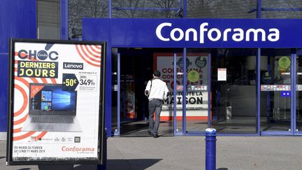 L'entrée d'un magasin Conforama à Rennes (Ille-et-Vilaine), le 27 février 2019.&nbsp; (MAXPPP)