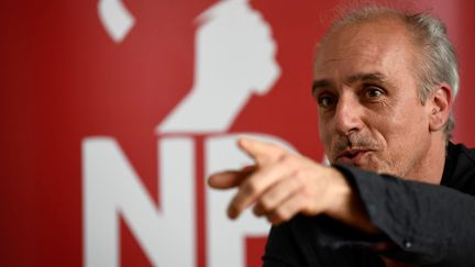 Les 4 Vérités : "La solution viendra d'une mobilisation du peuple, pas d'un politicien sauveur", estime Philippe Poutou