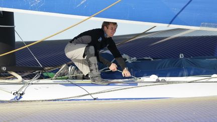 François Gabart à la barre du trimaran "Macif"