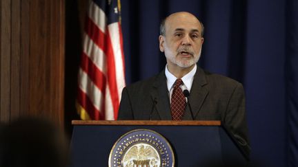 Le pr&eacute;sident de la banque centrale am&eacute;ricaine Ben Bernanke, le 9 novembre 2011 &agrave; Washington (Etats-Unis). (HYUNGWON KANG / REUTERS)