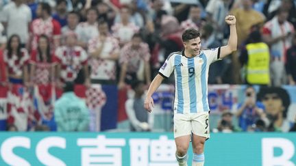 L'Argentin Julian Alvarez face à la Croatie en demi-finales de la Coupe du monde, au stade Lusail (Qatar), le 13 décembre 2022. (AFP)