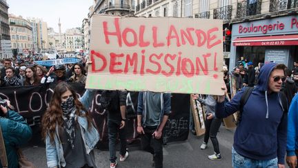 Manifestation contre la Loi Travail à Marseille (Bouches-du-Rhône), le 28 avril 2016. (MAXPPP)