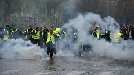 "Gilets jaunes" : la moitié des casseurs était des novices