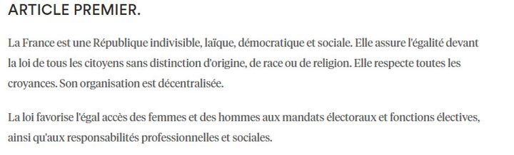 L'article 1er de la Constitution est aujourd'hui composé de ces deux alinéas. (CONSEIL-CONSTITUTIONNEL.FR)