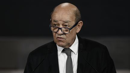 Jean-Yves Le Drian, ministre des Affaires étrangères, à Boulogne-Billancourt (Hauts-de-Seine), le 12 décembre 2017. (PHILIPPE LOPEZ / AFP)