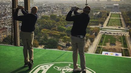 Jim Furik et Thomas Börn comme Arnold Palmer 41 ans plus tôt. (Ryder cup europe via Twitter)