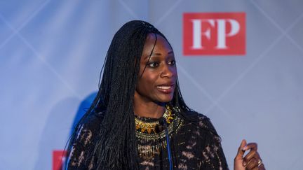 En 2016, Hafsat Abiola reçoit à Washington le prix du Citizen Diplomat of the Year. (ZACH GIBSON / AFP)