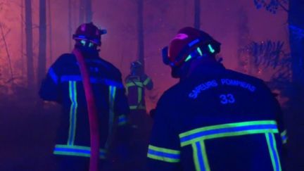 Incendies en Gironde : la lutte acharnée des pompiers