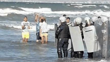 Manifestation à la plage au Maroc (DR/Capture d&#039;écran)