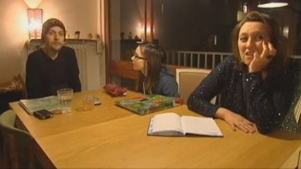 Emilia, 11 ans, se dit satisfaite de vivre en alternance chez son p&egrave;re et chez sa m&egrave;re.&nbsp; (FRANCETV INFO / FRANCE 3 )