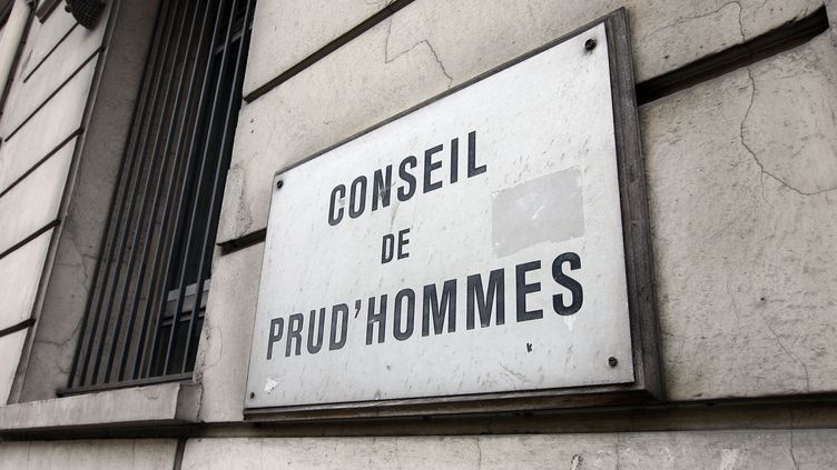 Des Conseils De Prud Hommes Ne Peuvent Pas Sieger Par Manque De Conseillers