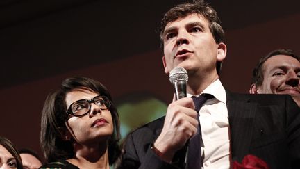 Audrey Pulvar et Arnaud Montebourg, le 9 octobre 2011, au soir du premier tour des primaires socialistes, &agrave; Paris. (THOMAS COEX / AFP)