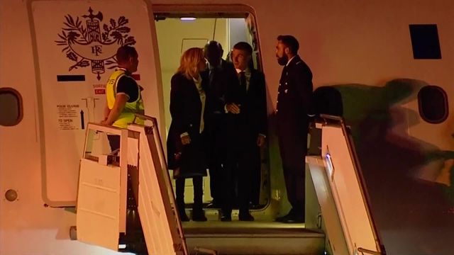 Macron accueilli par un "gilet jaune" à son arrivée en Argentine