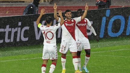 Kevin Volland célèbre son ouverture du score face à Belgrade, le 3 novembre 2022. (VALERY HACHE / AFP)