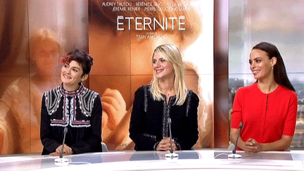 Audrey Tautou, Mélanie Laurent et Bérénice Bejo invitées sur le plateau de France 2 pour "Eternité"
 (France 3 / Culturebox)