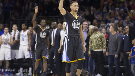 Stephen Curry (Golden State Warriors) (MITCHELL LEFF / GETTY IMAGES NORTH AMERICA)