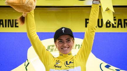 Demi Vollering at the finish of the final stage of the 2023 edition of the Tour de France women, July 30, 2023 in Pau. (AFP)