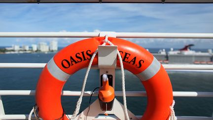 Un navire de croisi&egrave;re Oasis, le m&ecirc;me qui va &ecirc;tre construit sur les chantiers navals de Saint-Nazaire&nbsp;(Loire-Atlantique). (JOE RAEDLE / GETTY IMAGES NORTH AMERICA / AFP)