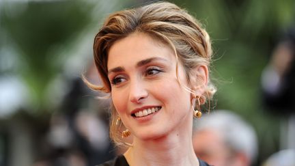 Julie Gayet, le 14 mai 2009 au festival de Cannes.&nbsp; (ANNE-CHRISTINE POUJOULAT / AFP)