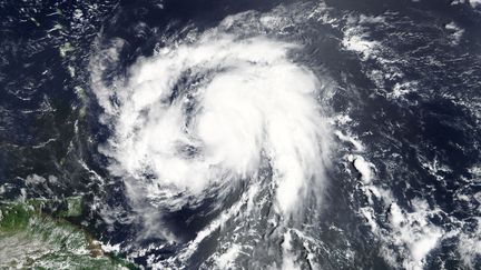 L'ouragan Maria se rapprochant de la Martinique, le 17 septembre 2017.&nbsp; (NASA NASA / REUTERS)