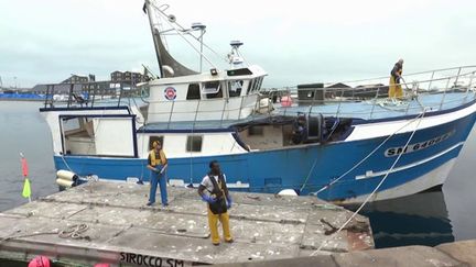 Dernière ligne droite dans les négociations avec le Royaume-Uni concernant les pécheurs. Le bras de fer dure depuis près d'un an. Certains professionnels français attendent toujours leurs licences de pêche.&nbsp; (France 3)