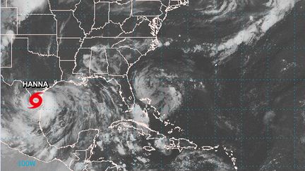 L'ouragan Hanna près des côtes américaines, fin juillet 2020. (NATIONAL HURRICANE CENTER)