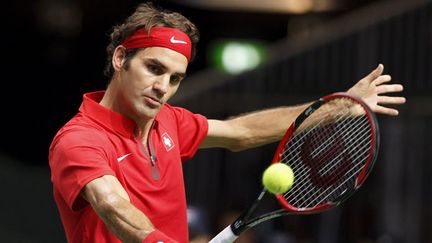 &nbsp; (Roger Federer qualifie la Suisse pour la finale de la coupe Davies en éliminant l'italien Fognini. © SALVATORE DI NOLFI/EPA/MAXPPP)