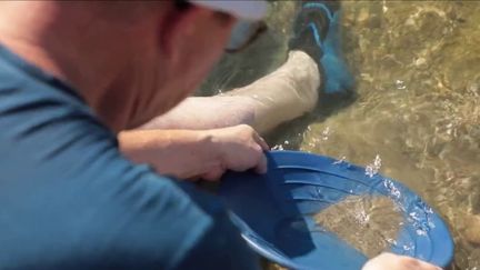 Gard : un camping propose une initiation à l'orpaillage (France 3)