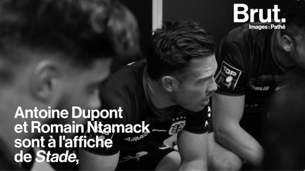 La dernière fois qu'ils ont pleuré ? Le pire défaut de l'autre ? Boire du whisky avant un match ? Brut a posé des questions au duo le plus iconique du rugby français, Romain Ntamack et Antoine Dupont. (BRUT)