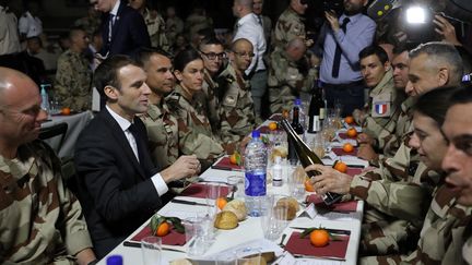 Tchad : Emmanuel Macron soutient les soldats français mobilisés