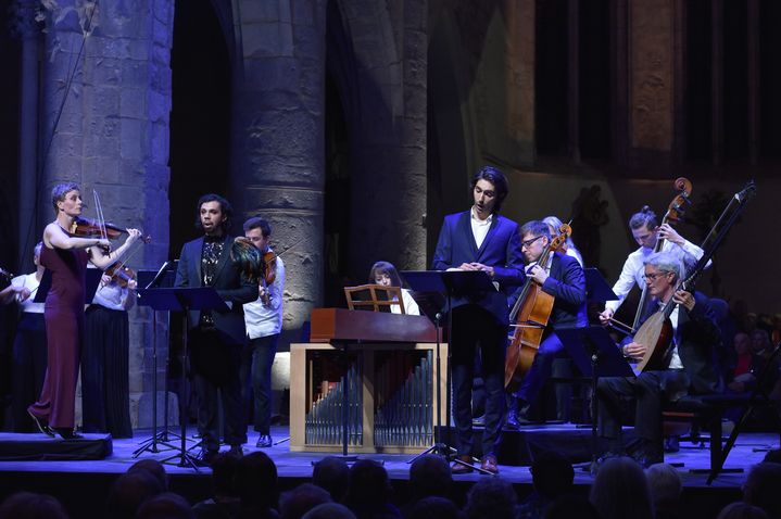 Bruno de Sa, Rémy Bres Feuillet et les Oh! orchestre Orkiestra dirigé par Martyna Pastuszka au festival d'Ambronay, le 13 septembre 2024. (BERTRAND PICHENE)