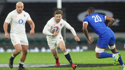 Le joueur du XV de l'Angleterre Elliot Daly contre la France lors du Tournoi des 6 Nations à Twickenham le 13 mars 2021 (ANDREW COWIE / COLORSPORT)