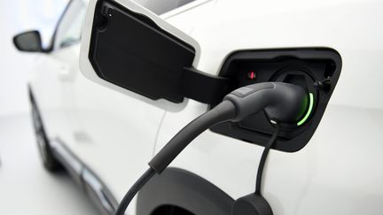 Voitures électriques : un son obligatoire pour alerter les piétons