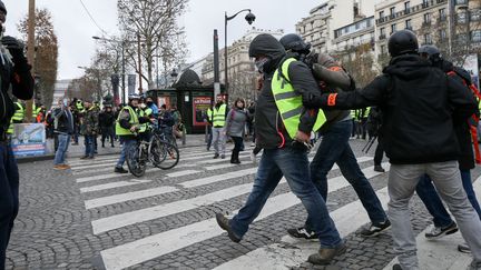 Manifestations : 1 723 interpellées dans toute la France