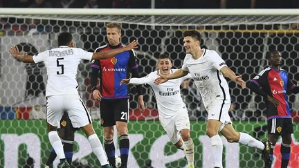 Le Parisien Thomas Meunier célèbre son but face au FC Bâle, le 1er novembre 2016.&nbsp; (FRANCK FIFE / AFP)