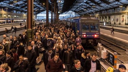 Lors du premier jour de grève des cheminots à la gare de Lyon, à Paris, le 3 avril 2018. (SIPA)